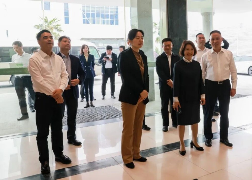 盛蕾專題調(diào)研傳統(tǒng)產(chǎn)業(yè)“智改數(shù)轉(zhuǎn)網(wǎng)聯(lián)”工作