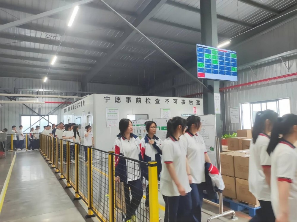 共建校企實(shí)踐示范基地