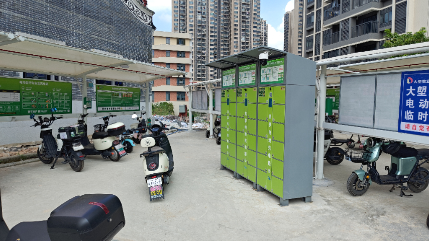 鄭州共享電動(dòng)車充電柜有什么特點(diǎn) 磐眾科技供應(yīng)
