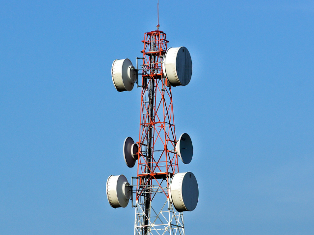 定制新一代多功能通訊塔項目信息 服務(wù)為先 河北泰晶鋼結(jié)構(gòu)工程供應(yīng)