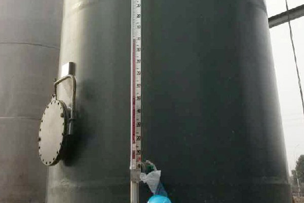 襯氟儲罐淮安安裝使用現場