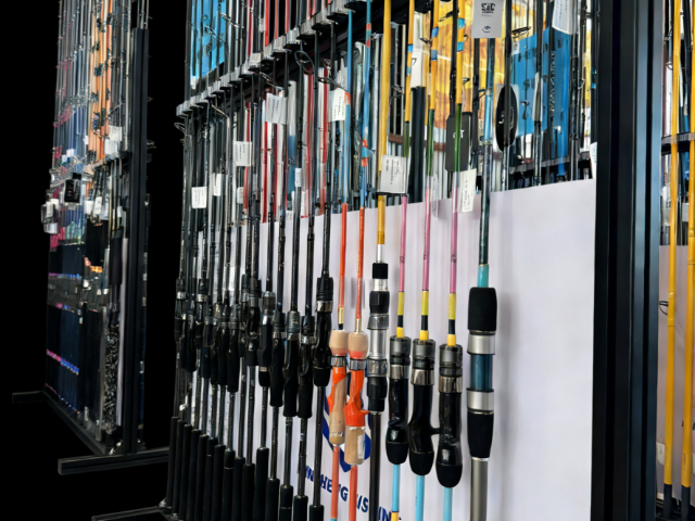 山東多功能凱霖路亞哪里有 客戶至上 威海民盛體育用品供應(yīng)