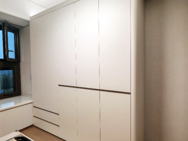 上海板材衣柜安裝 誠信為本 上海雅茜詩智能家居供應(yīng)