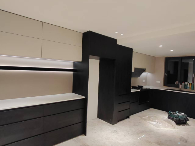 上海U型櫥柜規(guī)格 真誠推薦 上海雅茜詩智能家居供應(yīng)