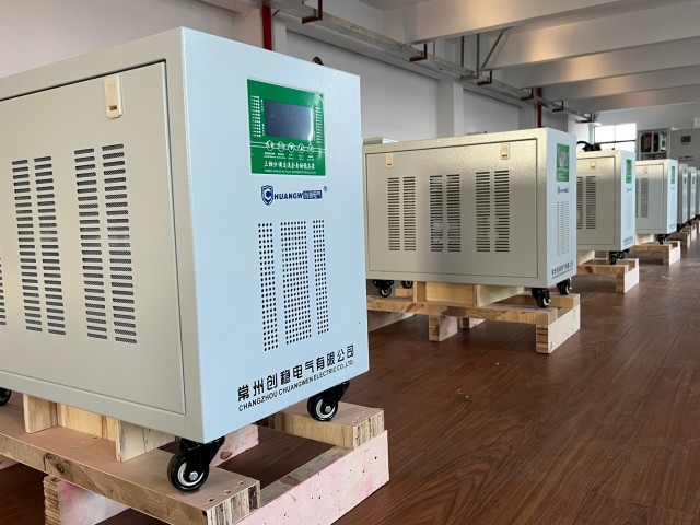 濟(jì)南37kw穩(wěn)壓器廠家 源頭工廠 常州創(chuàng)穩(wěn)電氣供應(yīng)