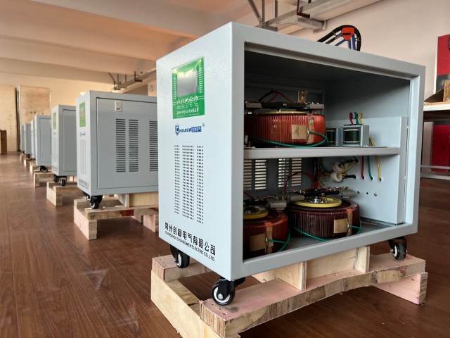 廣州350kw穩(wěn)壓器廠家 值得信賴 常州創(chuàng)穩(wěn)電氣供應
