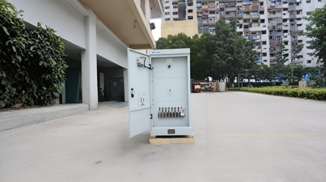 南昌2500千瓦穩(wěn)壓器廠家 貼心服務(wù) 常州創(chuàng)穩(wěn)電氣供應(yīng)