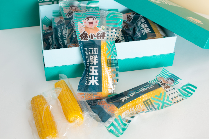 傻小胖內(nèi)蒙古特產(chǎn)黑糯玉米 內(nèi)蒙古傻小胖食品供應(yīng)