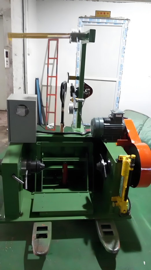 KV600專機(jī)變頻器動力放線架應(yīng)用