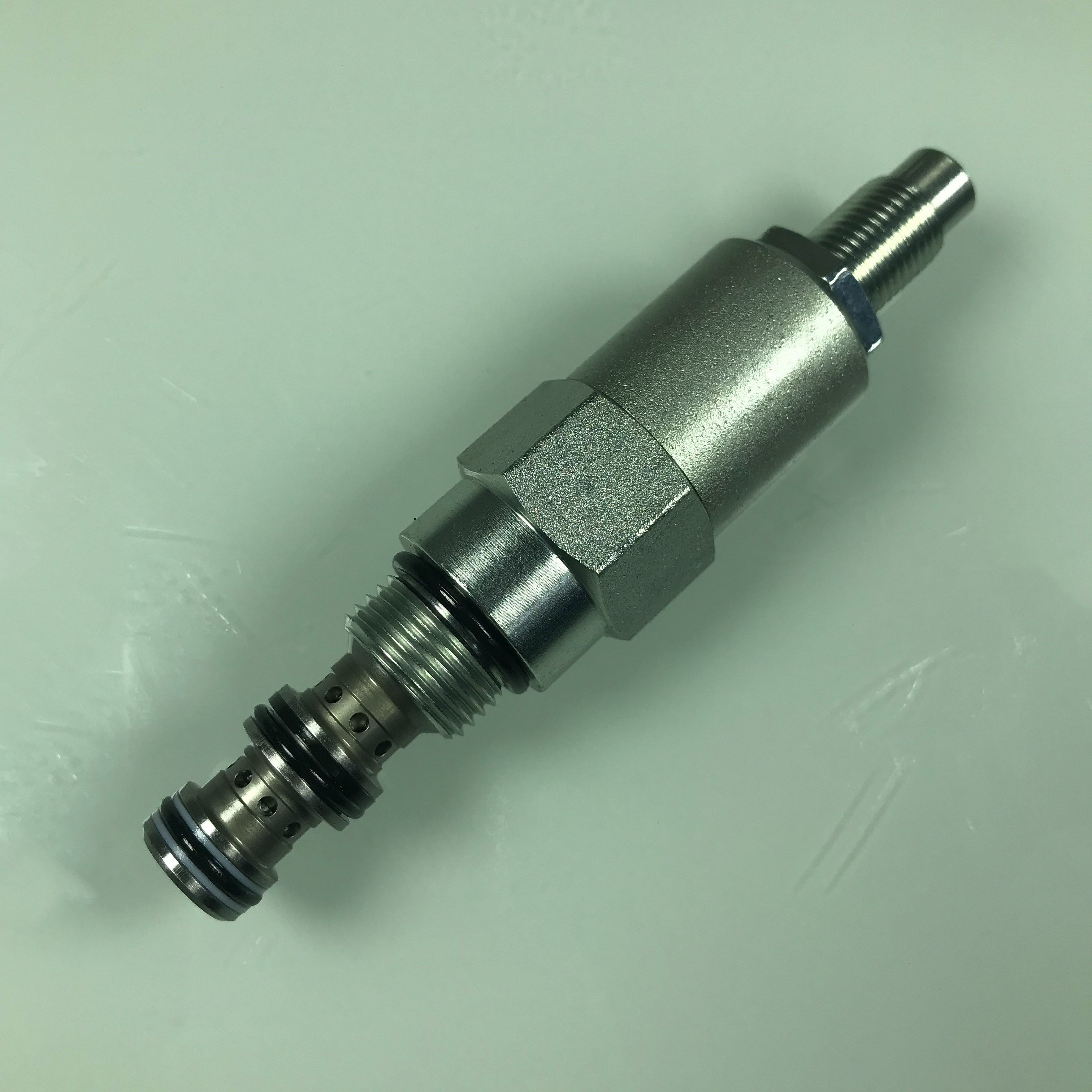 PR08-32 減壓／溢流閥