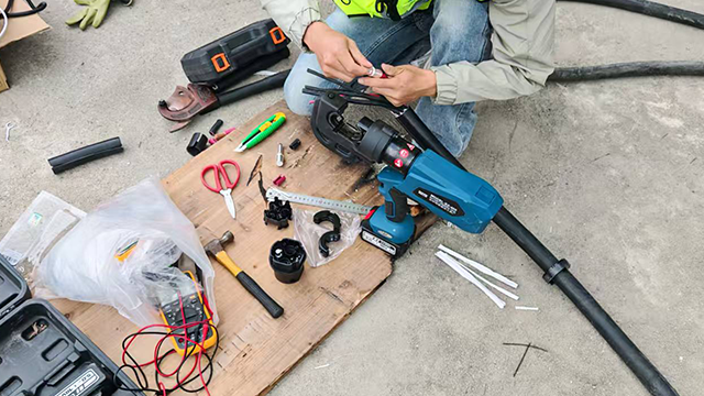 珠海慢充充电线漏电维修报价,充电线维修