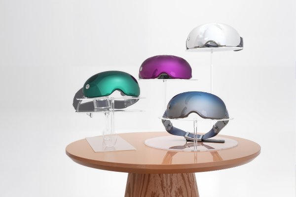 小愈ESPINEBOT®-AI护眼仪C101