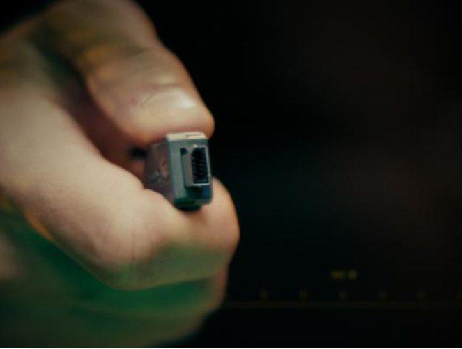 小尺寸連接器如何選擇才能確保網絡通訊的穩定性