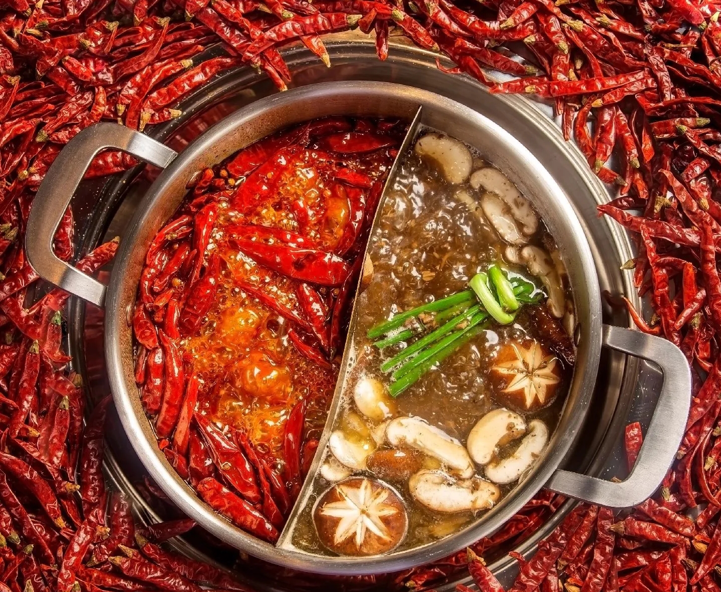 鼎沸記火鍋店盛大開(kāi)業(yè)