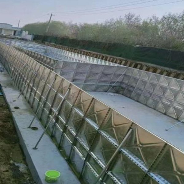 地埋式鍍鋅鋼板一體化泵站