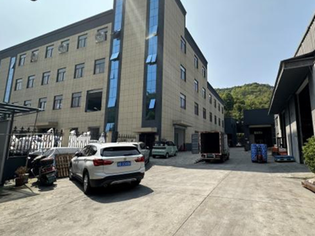 寧波高自粘纏繞膜量大從優(yōu) 杭州永越包裝材料供應(yīng)