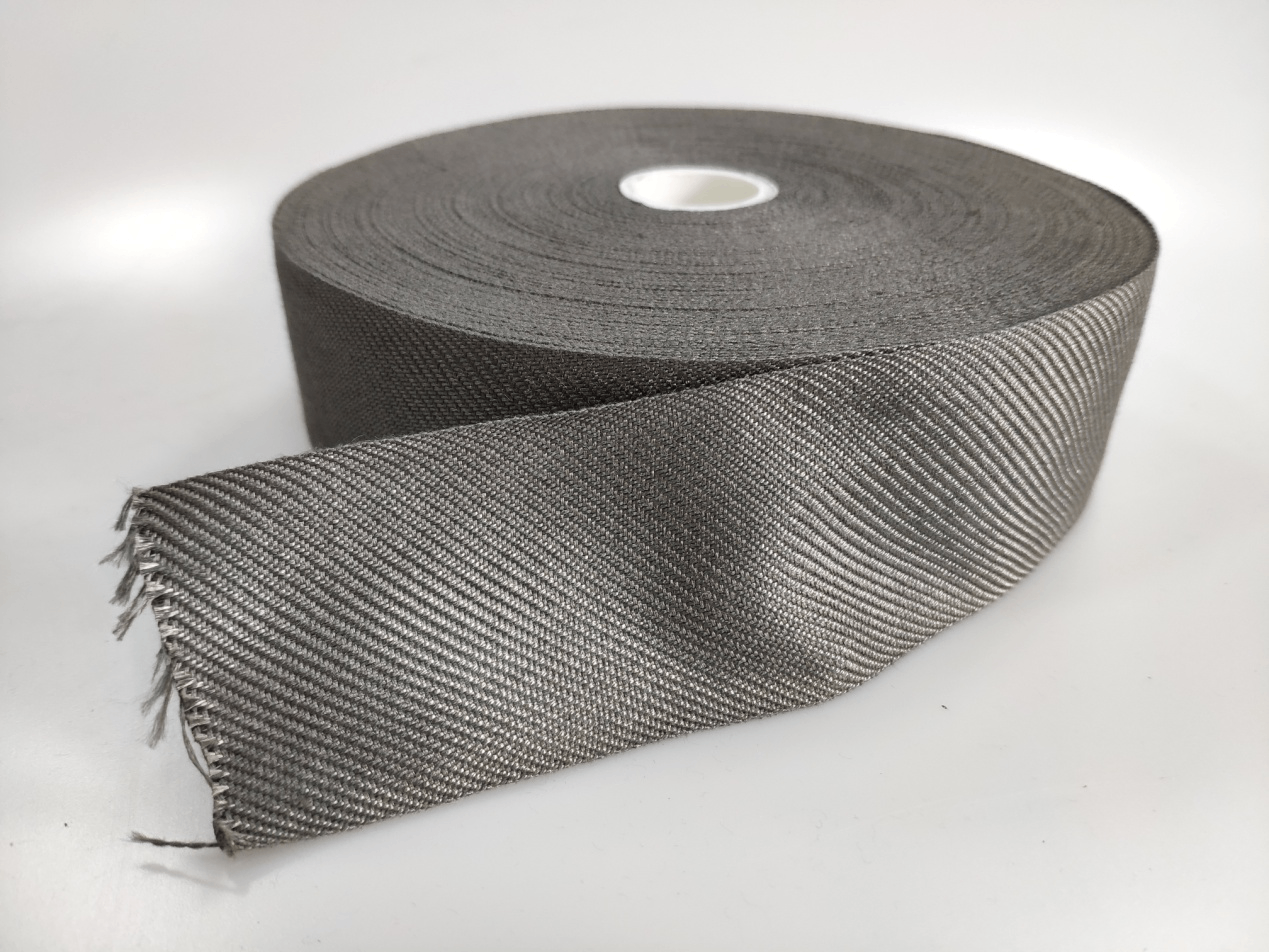 耐高溫金屬布：現(xiàn)代工業(yè)中的高溫守護(hù)者