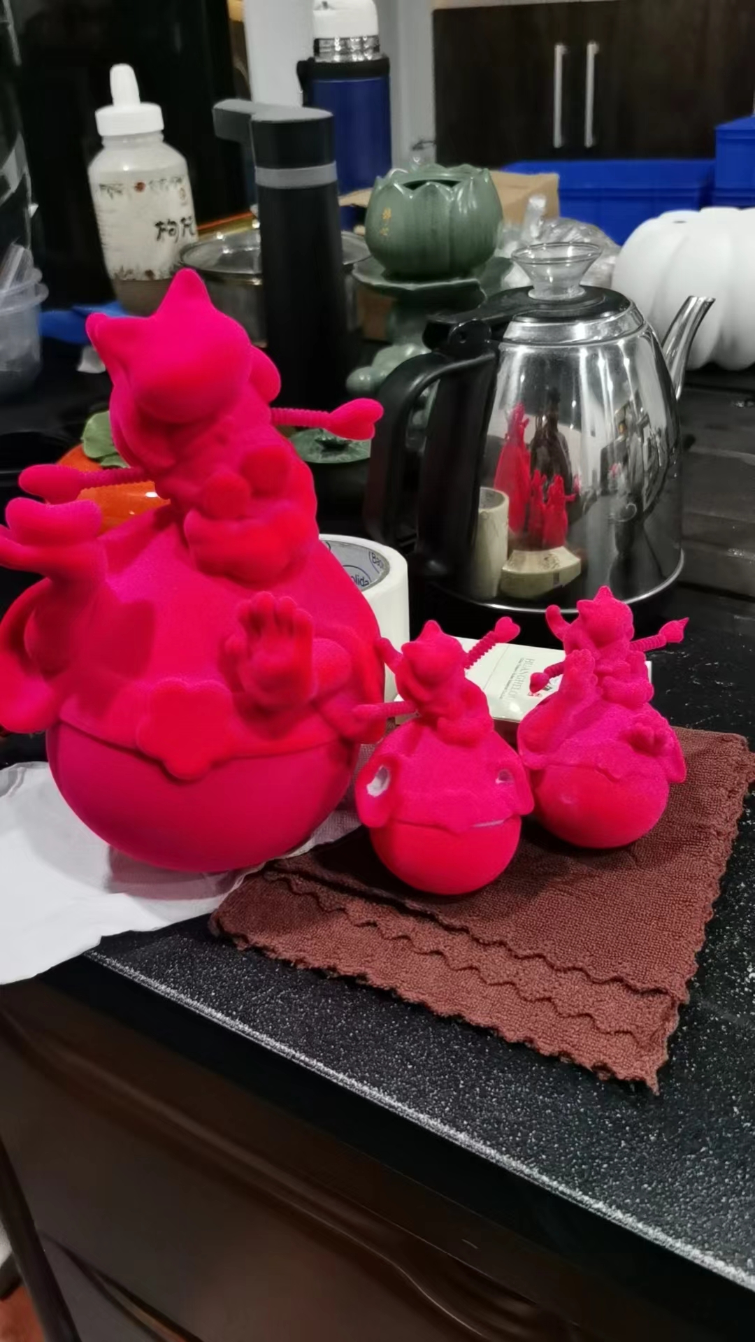 植絨工藝品：財神不倒翁