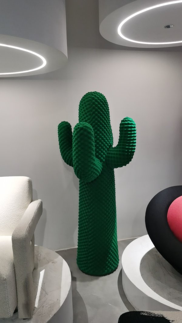 植絨工藝品：仙人掌