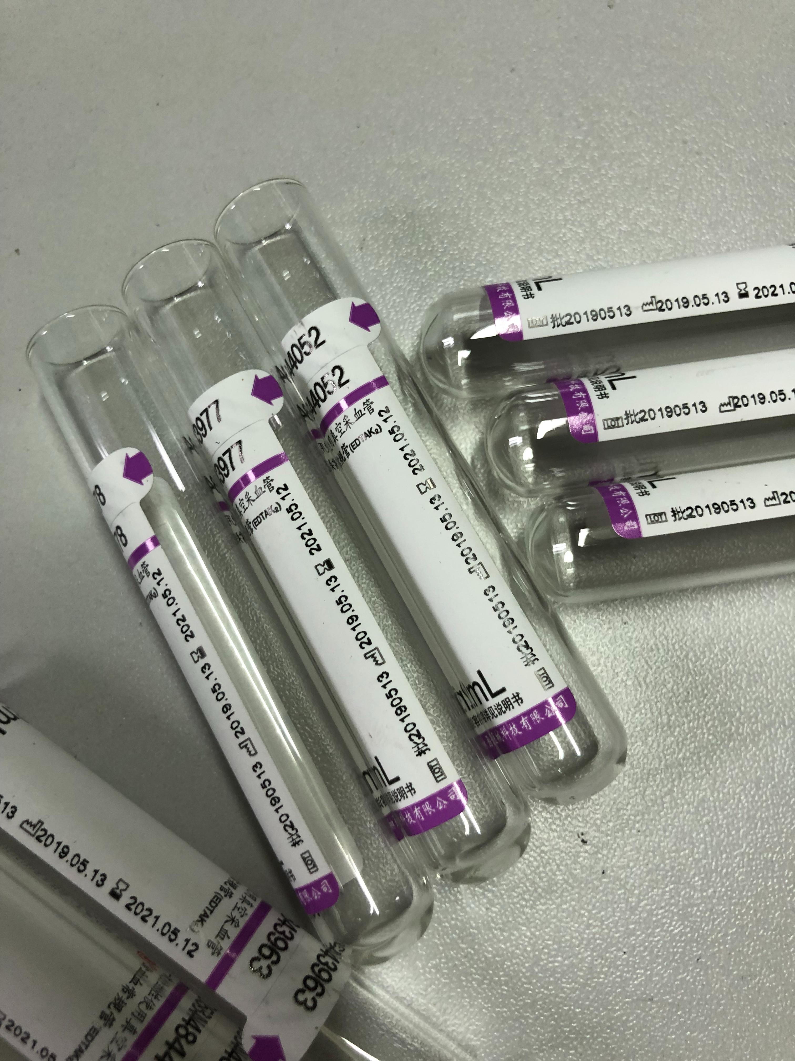 UCS系列熱轉印打碼機配套在高速貼標機