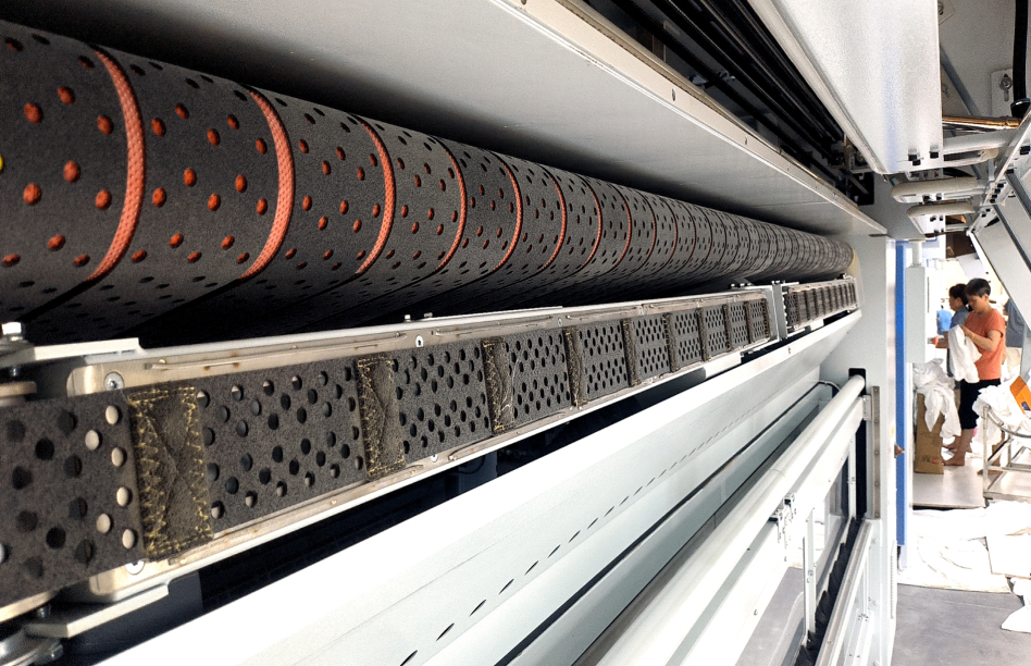 智能展布，快人一步 —— ZP/05系列多功能展布機重新定義新標準！