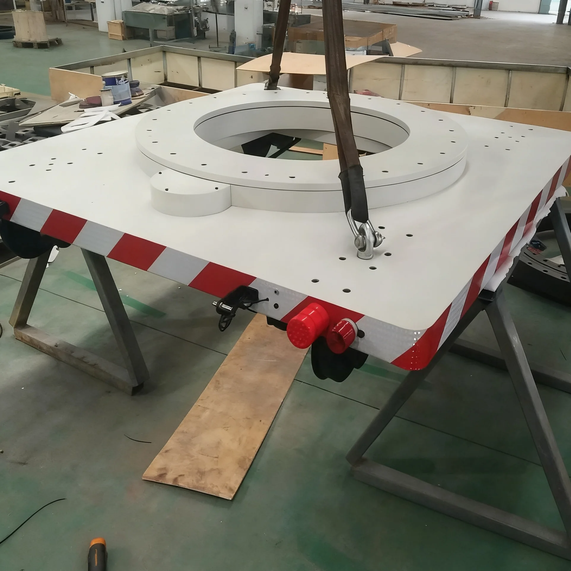 360 Rotation Platform Rotating Mobile Platform for 360° Workpiece Inspection