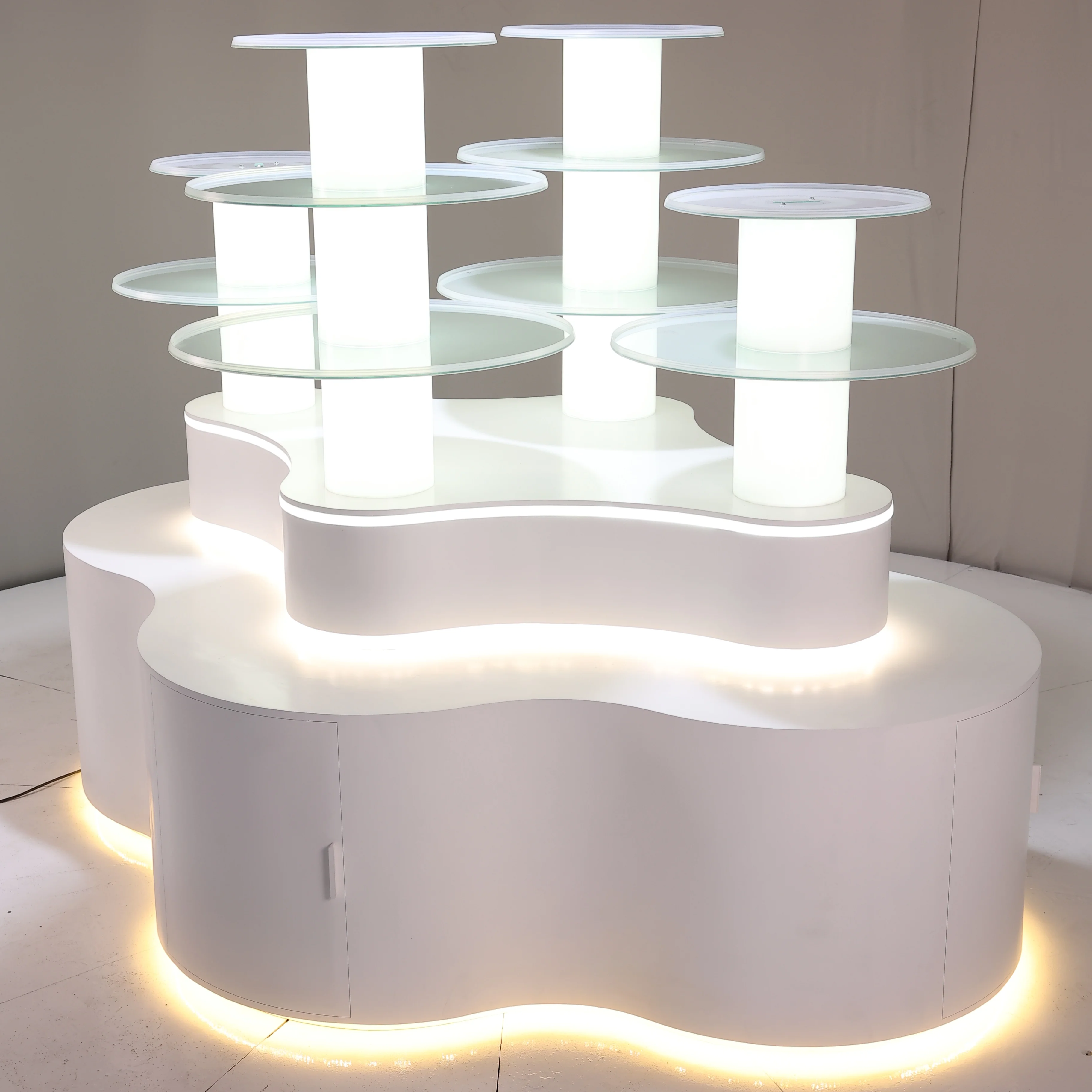 Rotating Display Cabinet China Factory Supplier