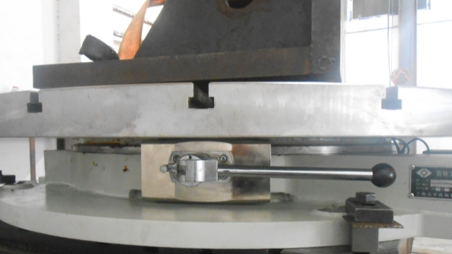 深圳钢包旋转平台多少钱,工业转台