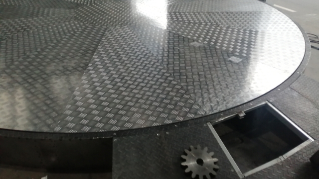 广州旋转车展台设备