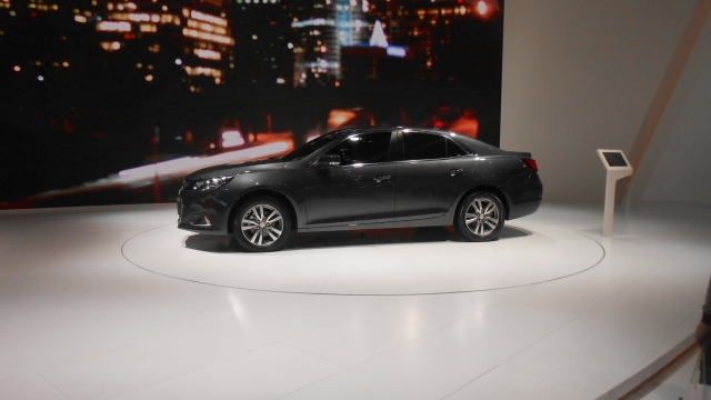 四川汽车回转展台厂家,汽车转台