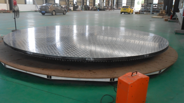 北京汽车回转台哪家质量好,汽车转台