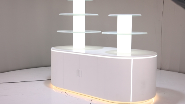 广州旋转式展台多少钱