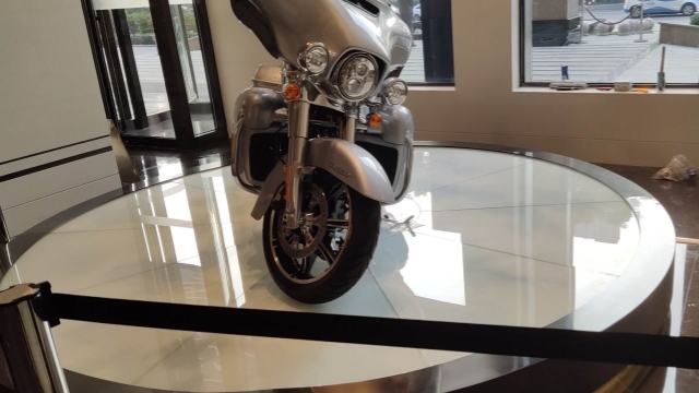 江苏玩具旋转展台设备厂家,商品展示