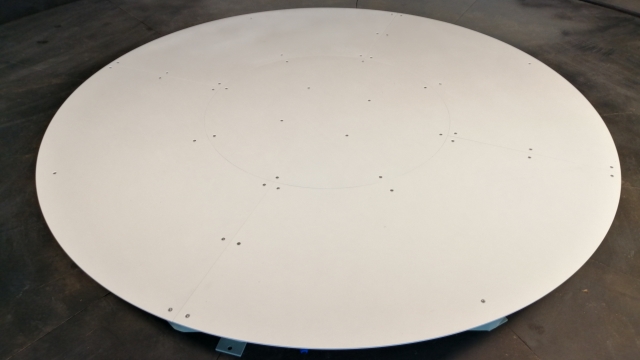 成都专卖店回转展台定制,商品展示