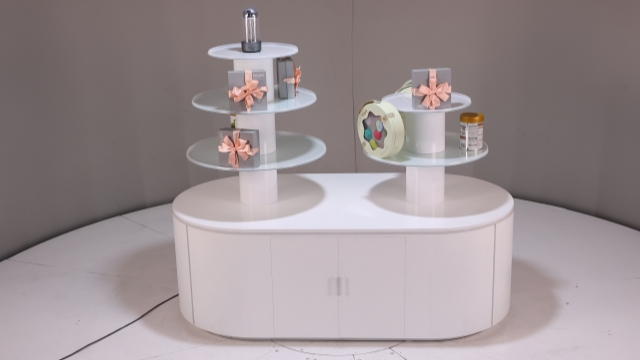 北京化妆品旋转展台定制,商品展示