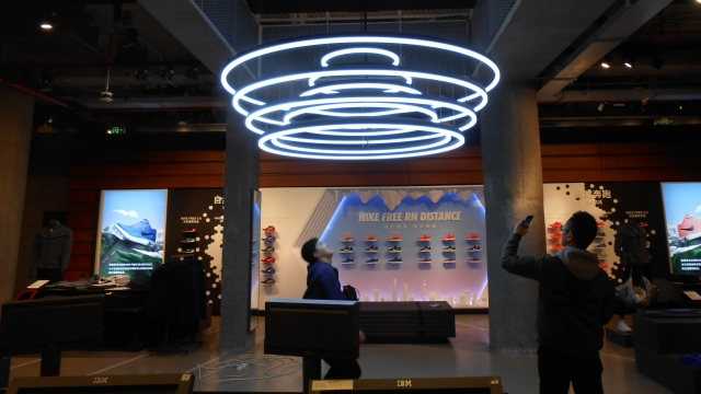 四川艺术装置,装置