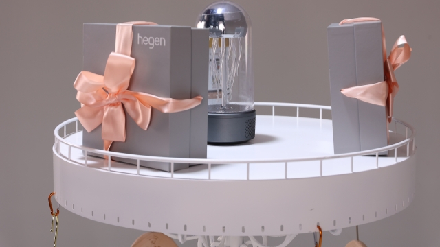 重庆升降旋转展台多少钱,商品展示