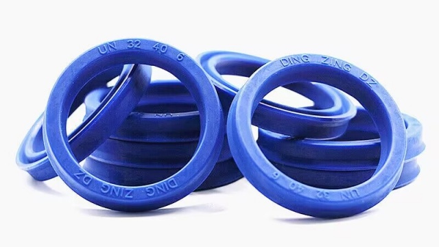 定制液壓油封 上海瀚滋實業(yè)供應(yīng)