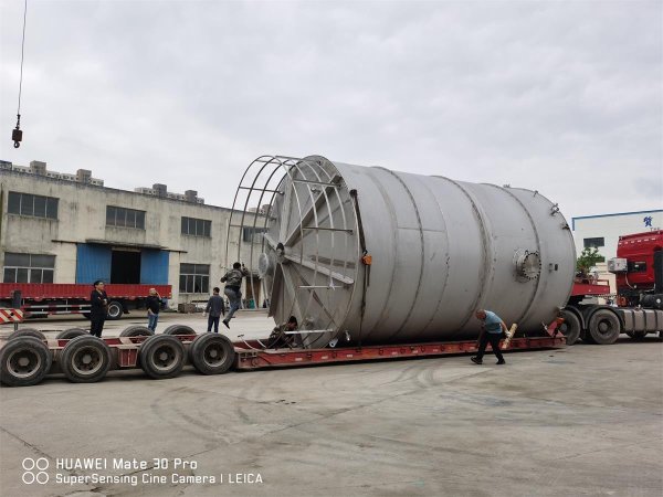 不銹鋼儲(chǔ)罐