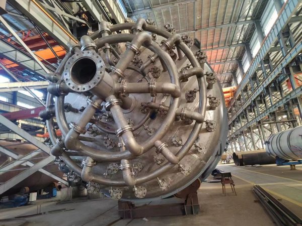 成套設備現(xiàn)場制作