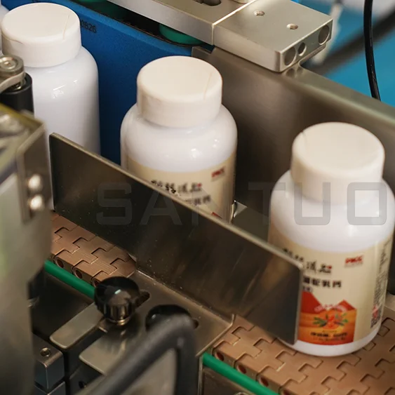 automatic round bottle sticker labeling machine