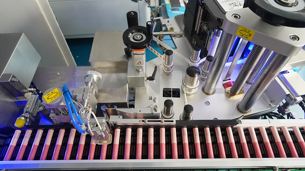 Lipstick Integrated Labeling System for Luxury Cosmetic Packaging