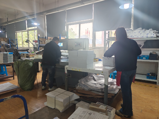 溫州紙卡印刷源頭工廠 抱誠(chéng)守真 百恒供應(yīng)