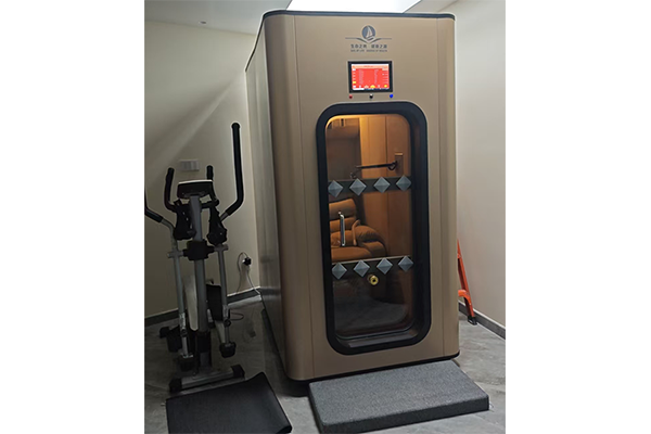 室外寒風(fēng)呼嘯，室內(nèi)溫暖如春：氧艙打造你的冬季專屬舒適空間