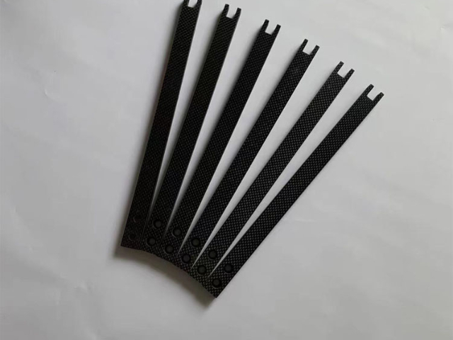 河南碳纖維板市場報價 碳纖維制品  嘉興市鑫圣碳纖維制品供應