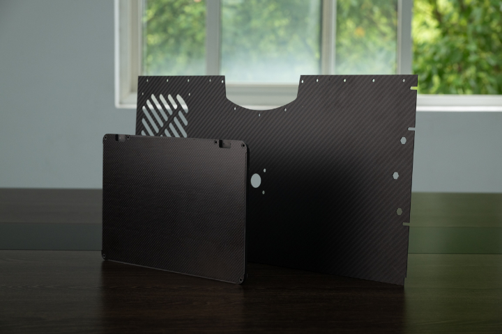 云南碳纖維板構(gòu)件 碳纖維制品  嘉興市鑫圣碳纖維制品供應(yīng)