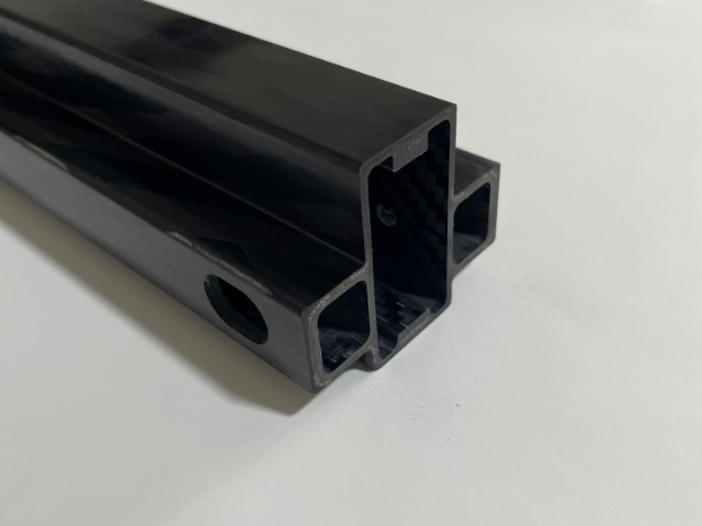 貴州碳纖維異形件廠家電話 碳纖維制品 嘉興市鑫圣碳纖維制品供應(yīng)