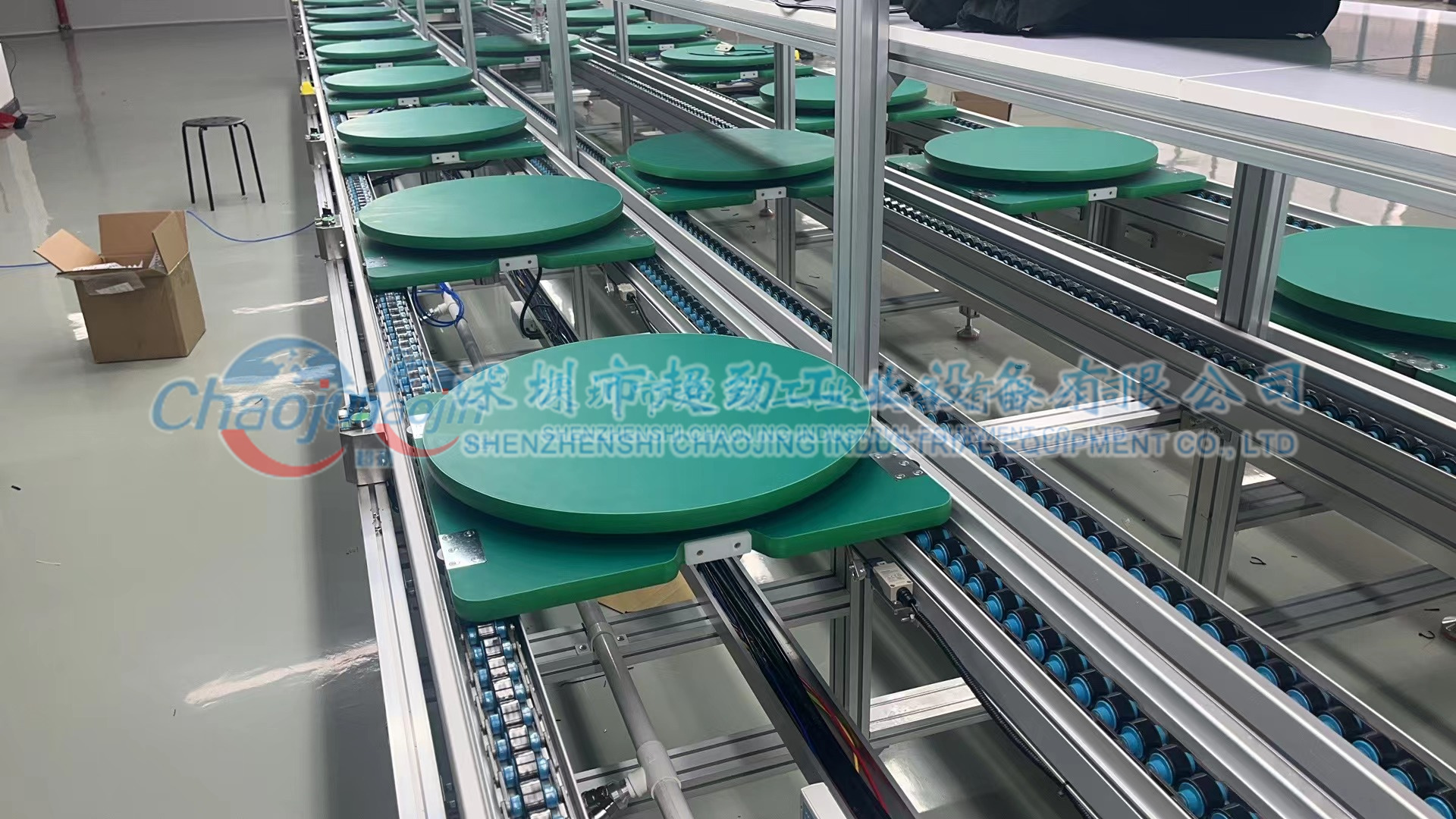 速链组装线实拍:工装板流畅运行,生产效率倍增_深圳市超劲工业设备有限公司