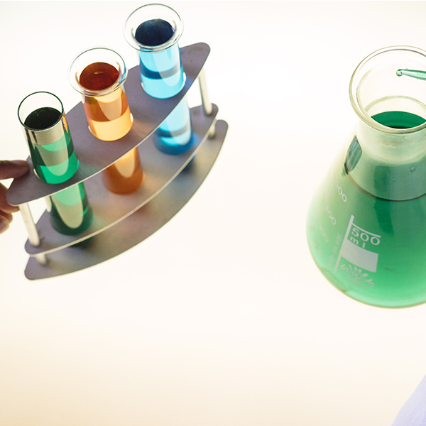 UV三防膠和三防漆的區(qū)別