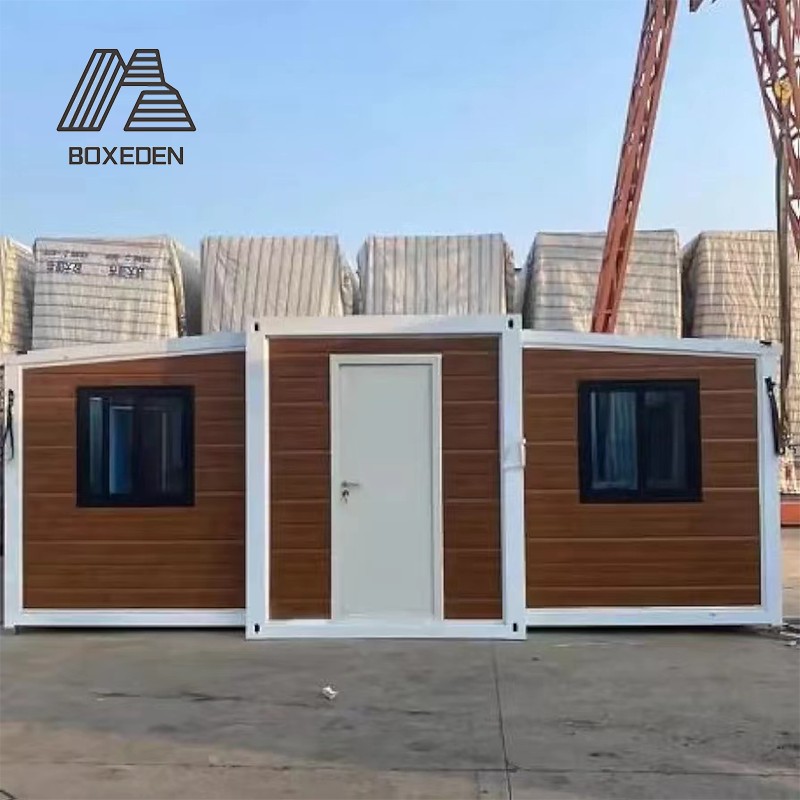 Modular 20ft Expandable Wooden Container House Waterproof Detachable Design